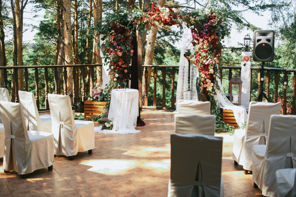 Chairs, Tents & Chandeliers: Must-Have Wedding Rentals in Charleston